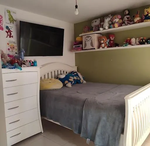 Apartamento Comodo Practico Ubicado